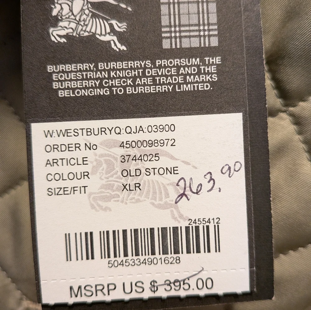 Burberry Women's Quilted Jacket - Picture 9 of 13